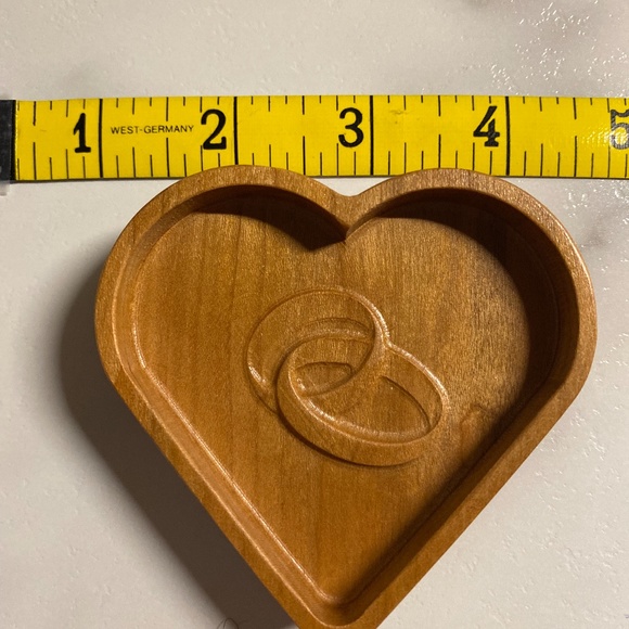 Heart shaped ring keeper - Picture 5 of 6